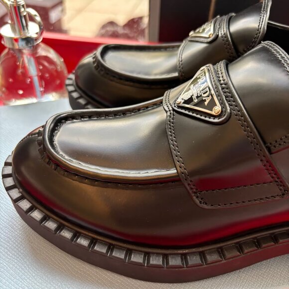 Prada Black Loafers - Picture 6 of 7
